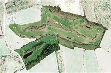 ELSENHAM Golf & Leisure 12-Hole Course | Essex